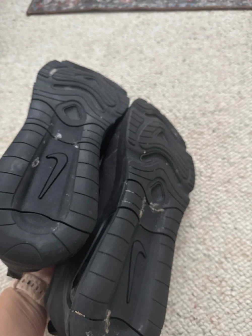 Nike Men's Black Low-Top Sneakers